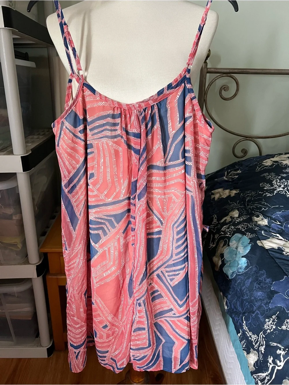 Forever 21 S/P Women’s Pink & Navy Geometric Print Sheer Spaghetti Strap Dress